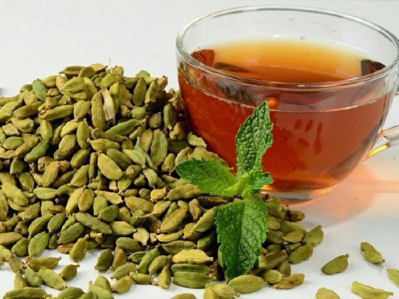 دمنوش با استفاده از هل